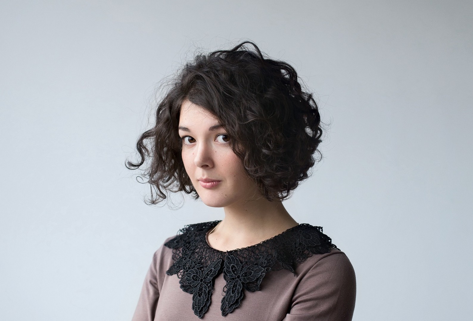 chanel bico cabelo ondulado