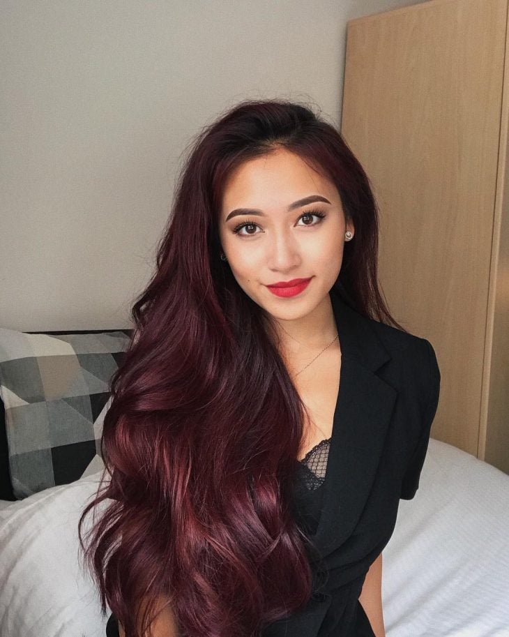 cabelo vermelho marsala