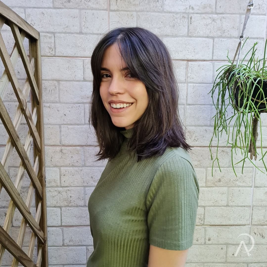 cabelo médio para rosto oval