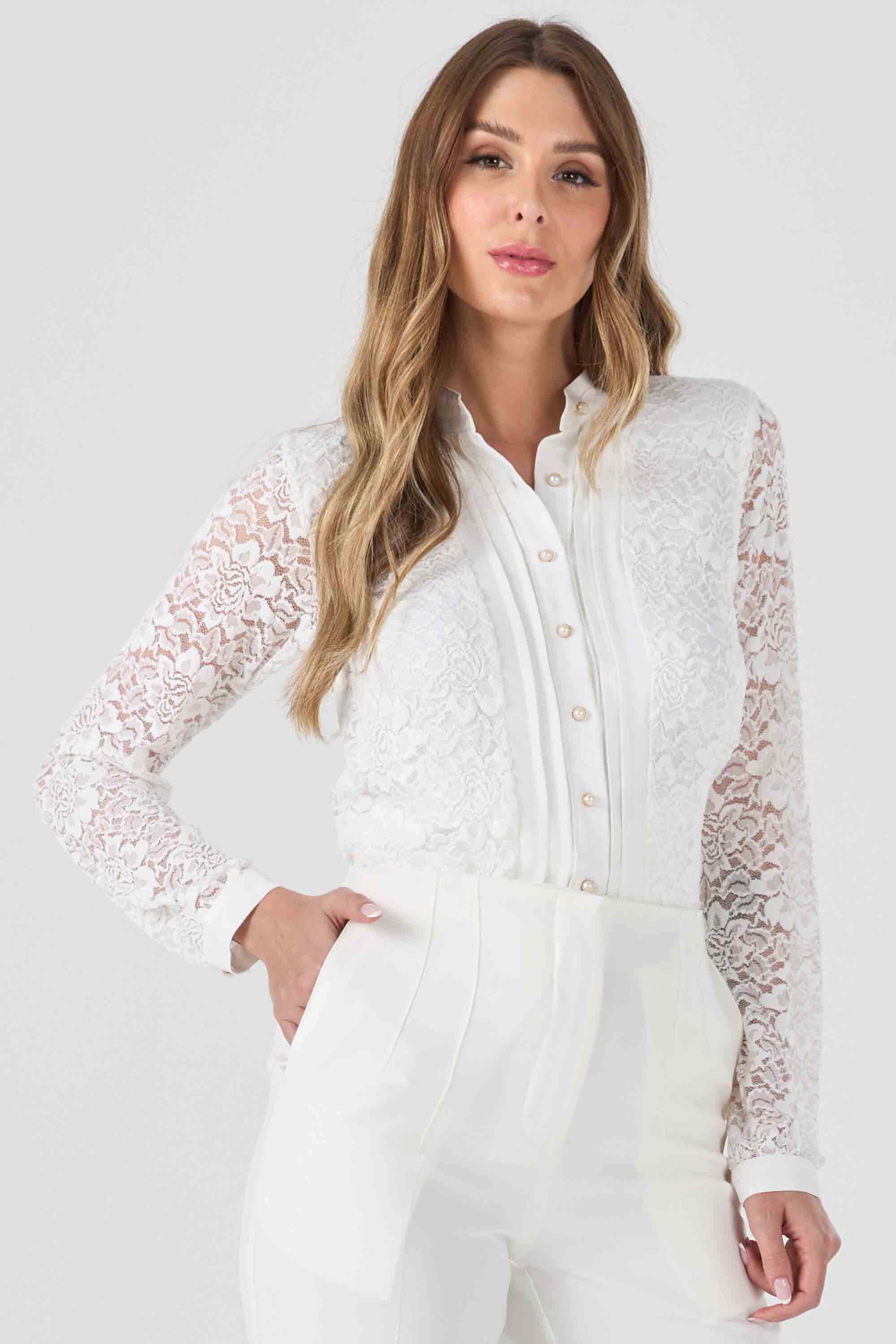 camisa com barra de renda