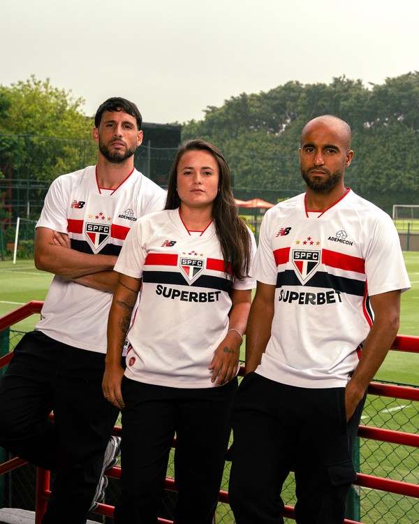 camisa feminina SPFC dia a dia