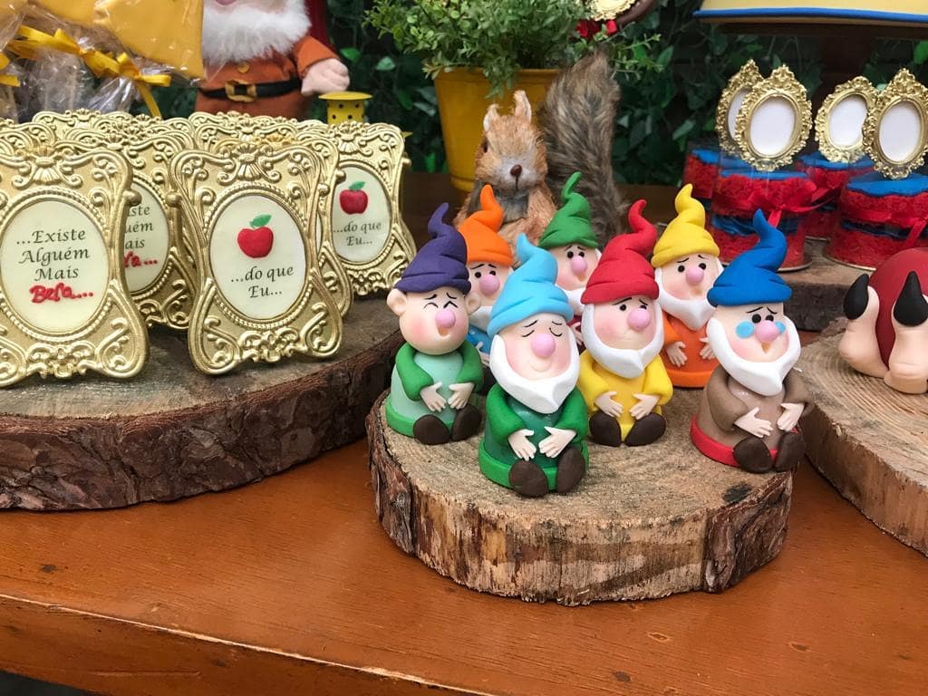 lembrancinha centro de mesa Branca de Neve