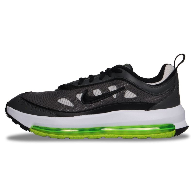 looks com chinelo Nike