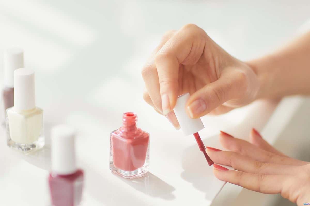cores sofisticadas para unhas