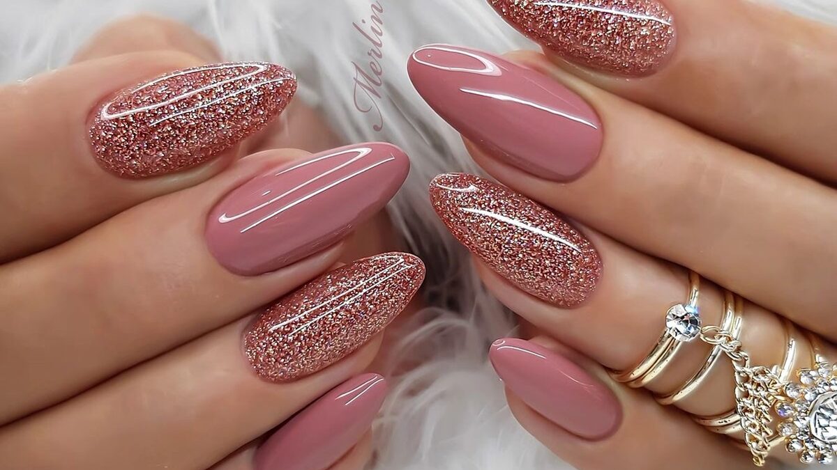 unhas elegantes e delicadas