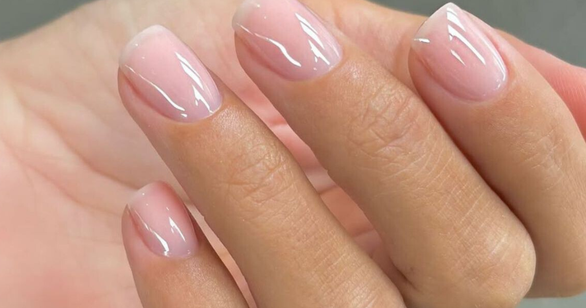 unhas elegantes e delicadas