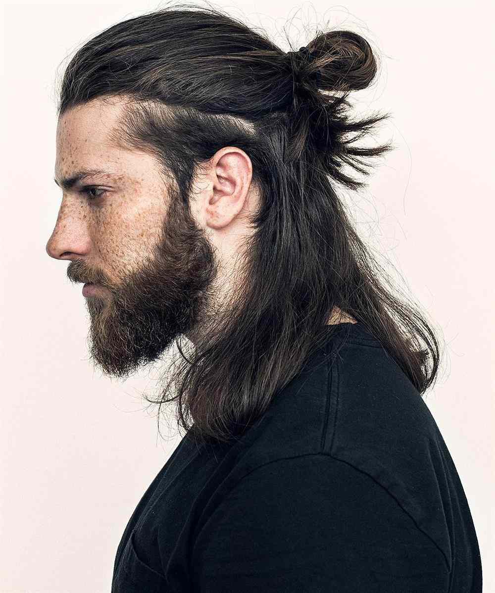 penteados cabelo longo homem