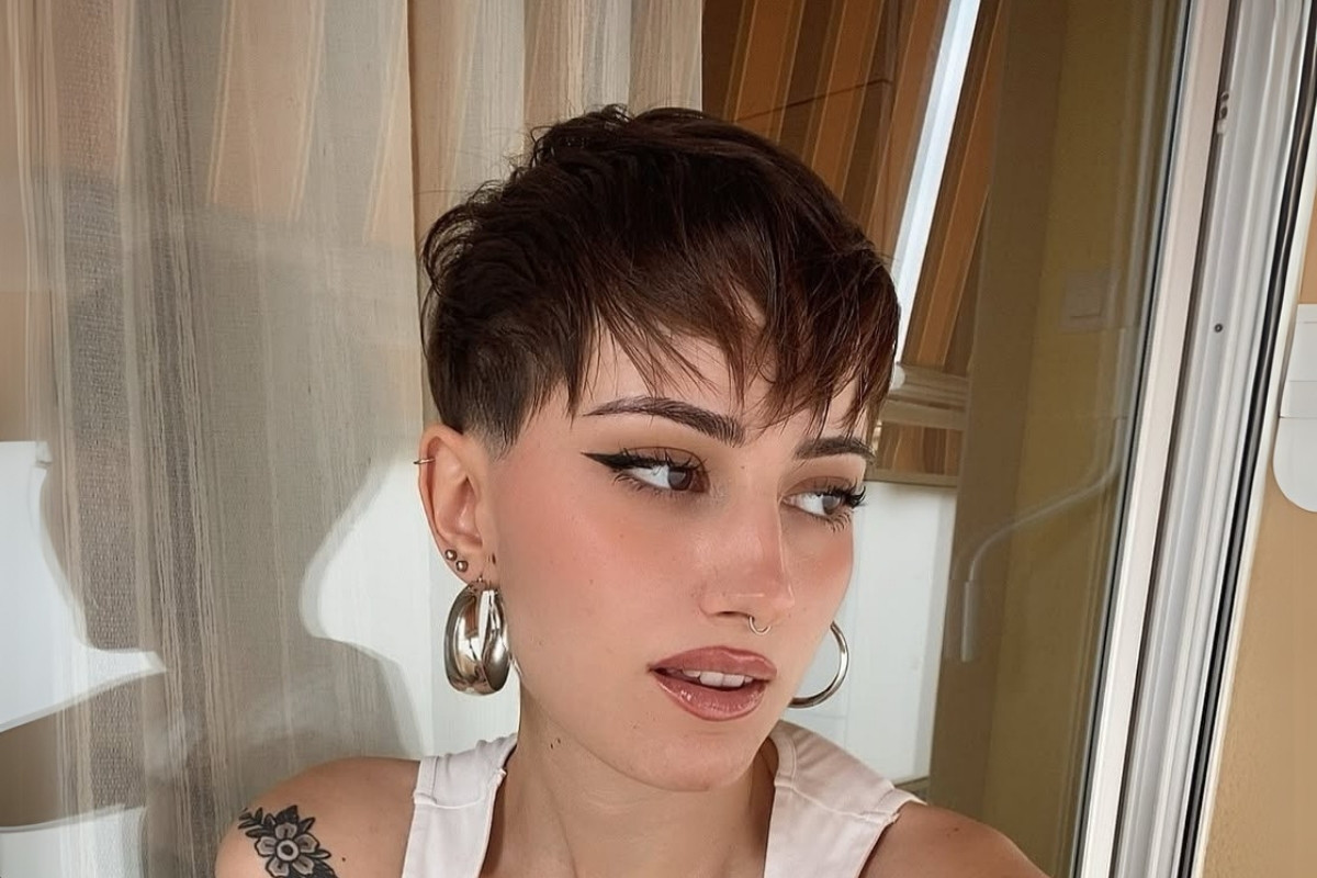 chanel curto