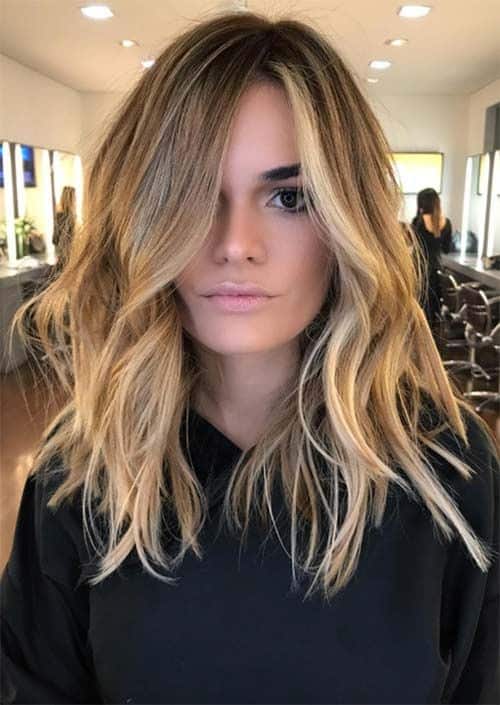 corte médio para rosto oval