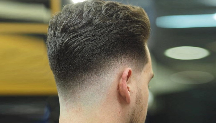 fade em v