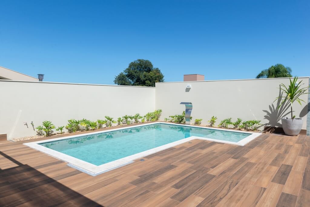 deck modular para piscina