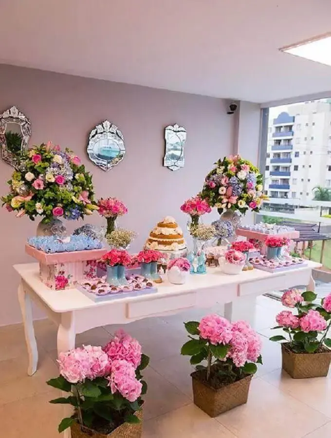 decoração aniversário feminino 2026