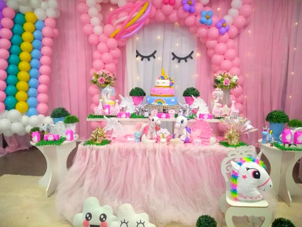 decoração unicórnio simples e barata