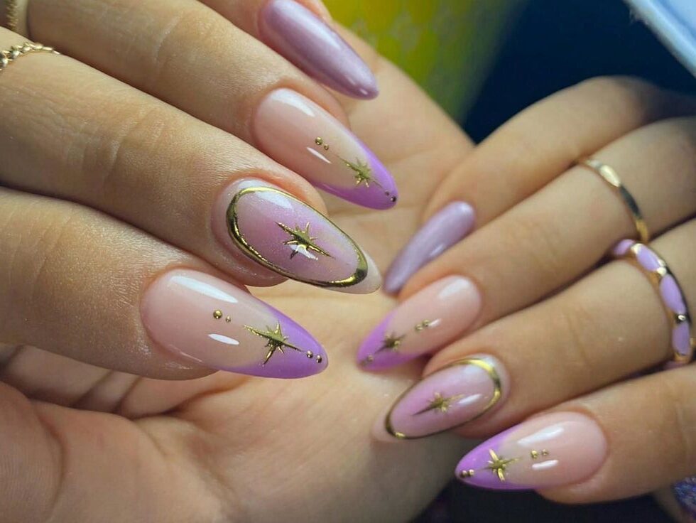 unhas de gel românticas