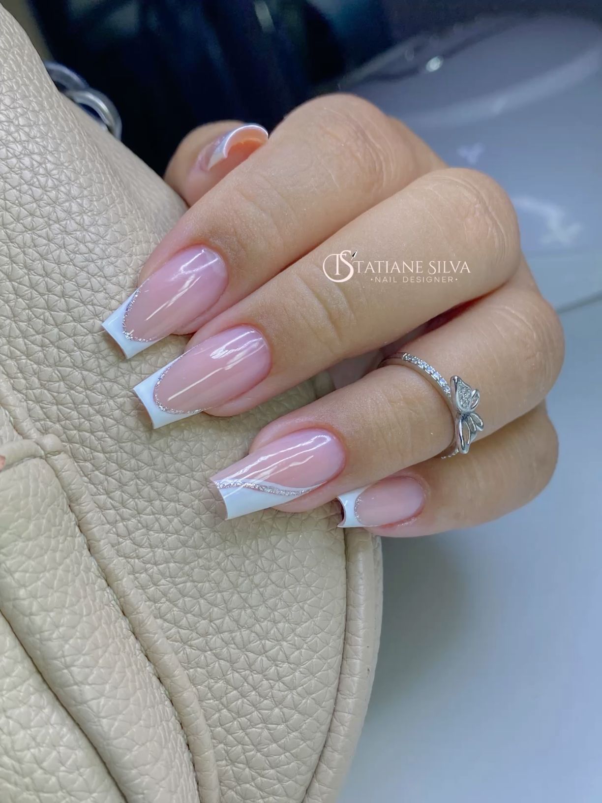 unhas decoradas delicadas