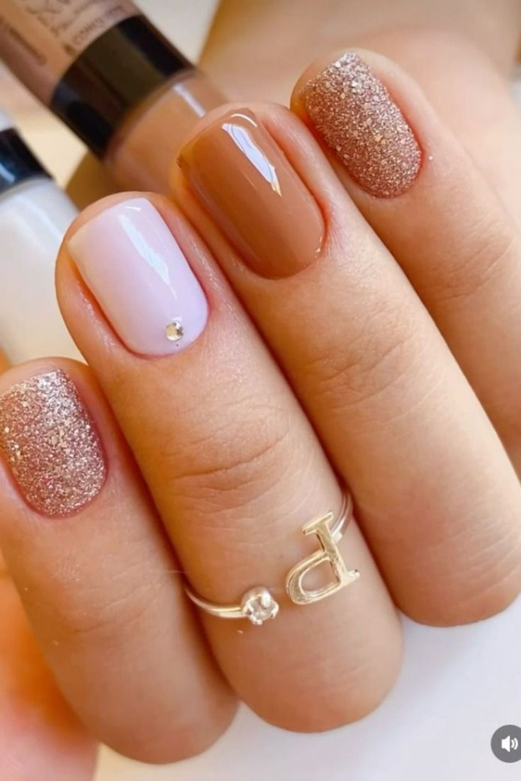 banho de gel unhas curtas