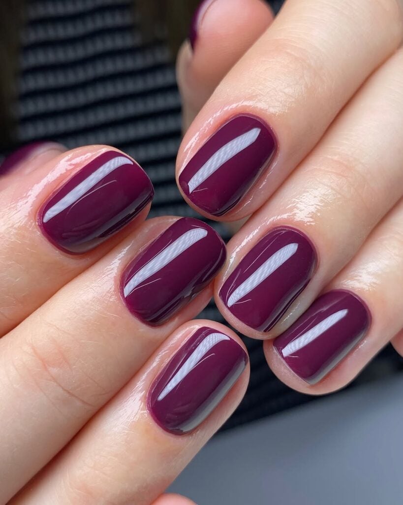 unhas de gel curtas