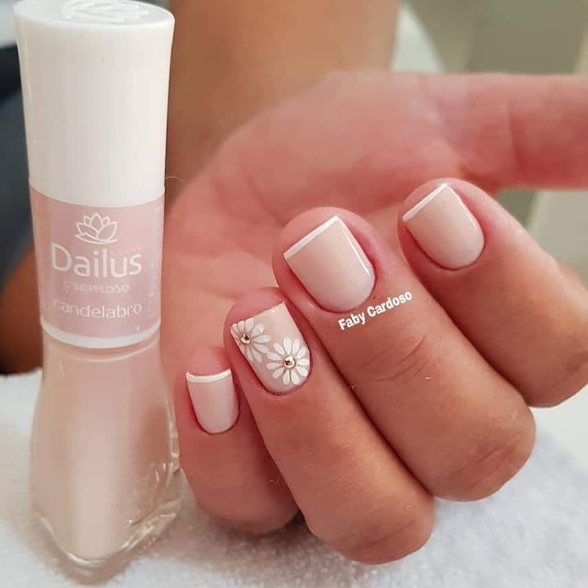 manutenção unhas em gel curtas