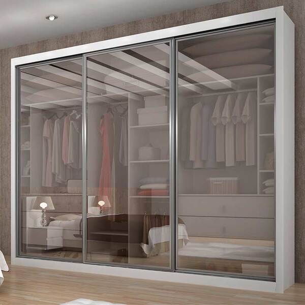 guarda roupa com vidro reflecta