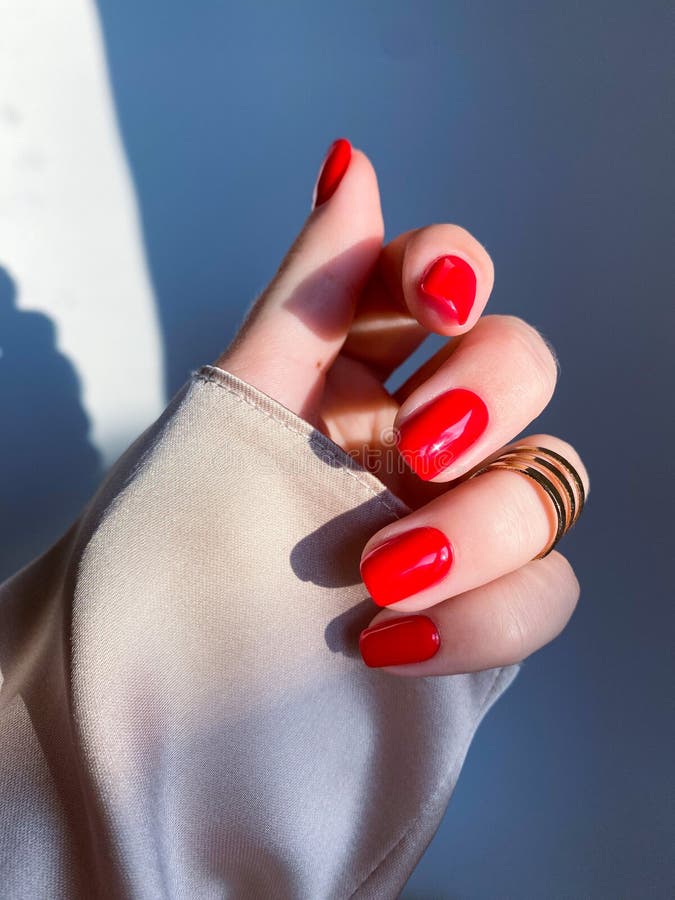 Esmalte vermelho