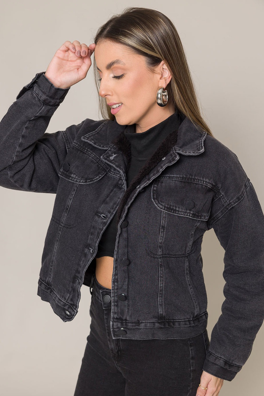 jaqueta jeans preta cropped