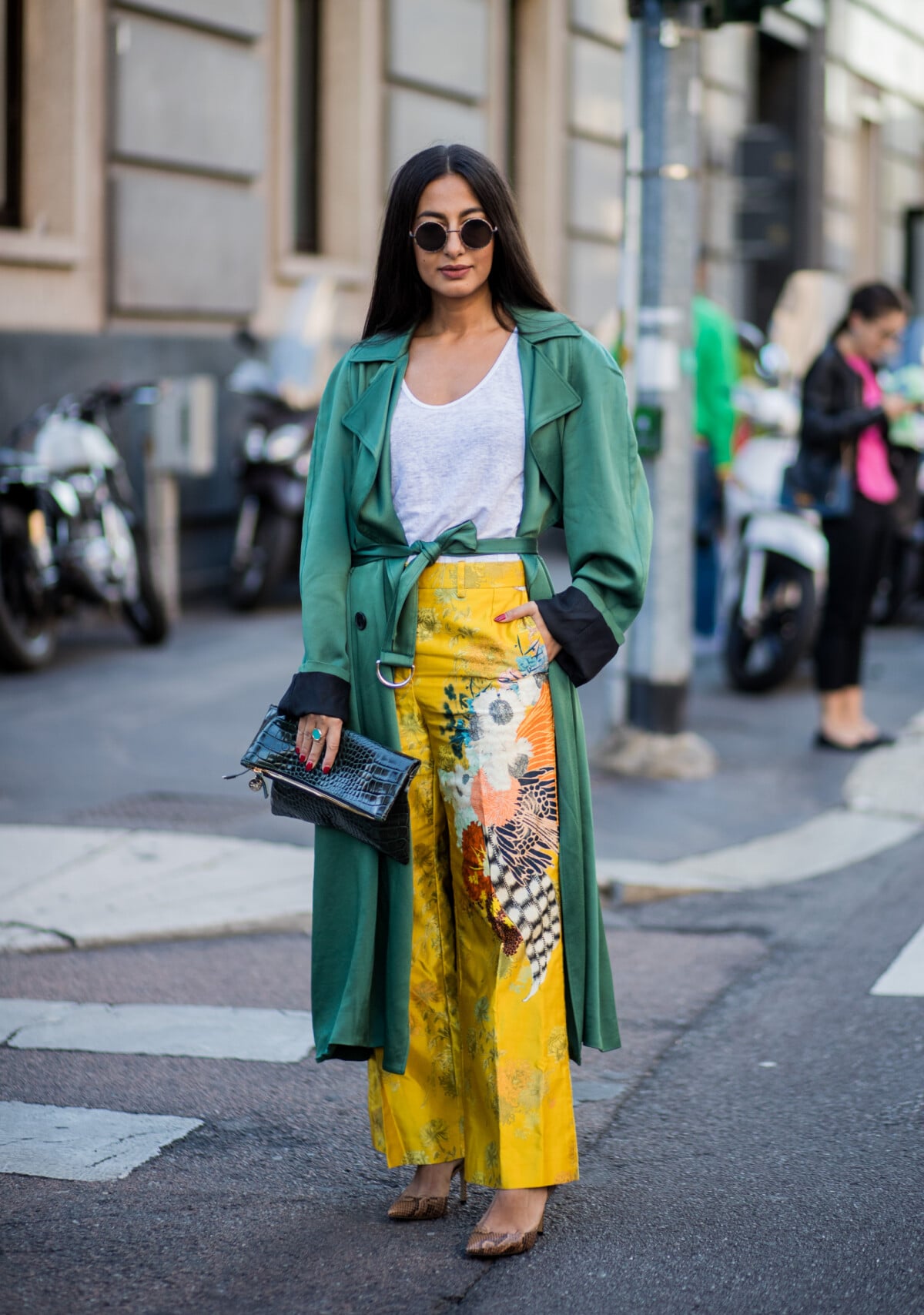 combinação de cores verde e amarelo moda