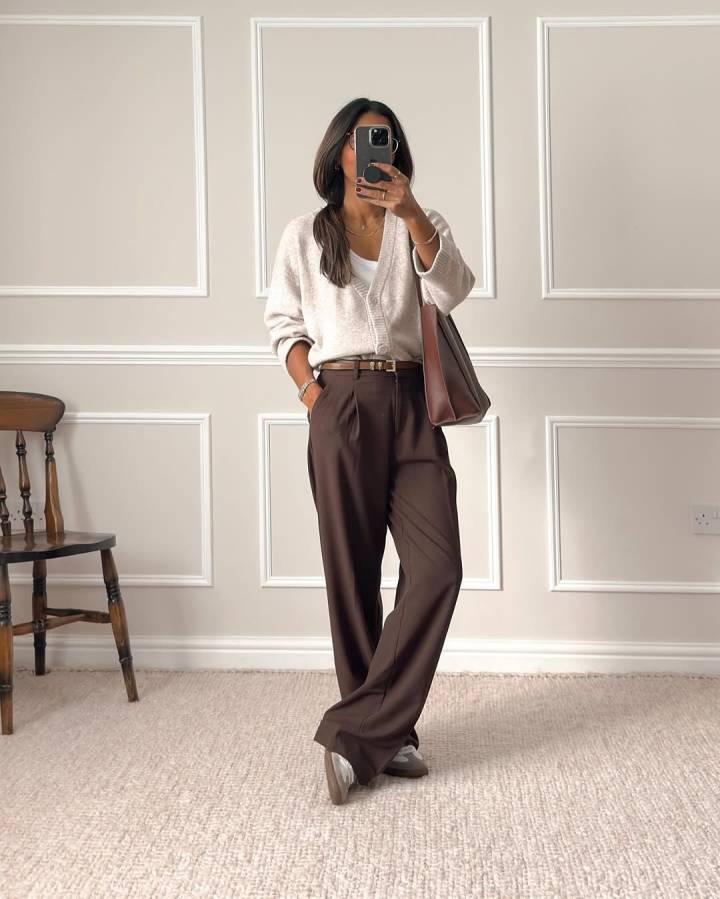 calça wide leg marrom