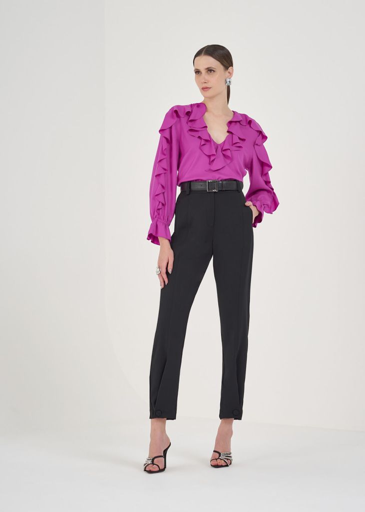 looks calça preta oversized