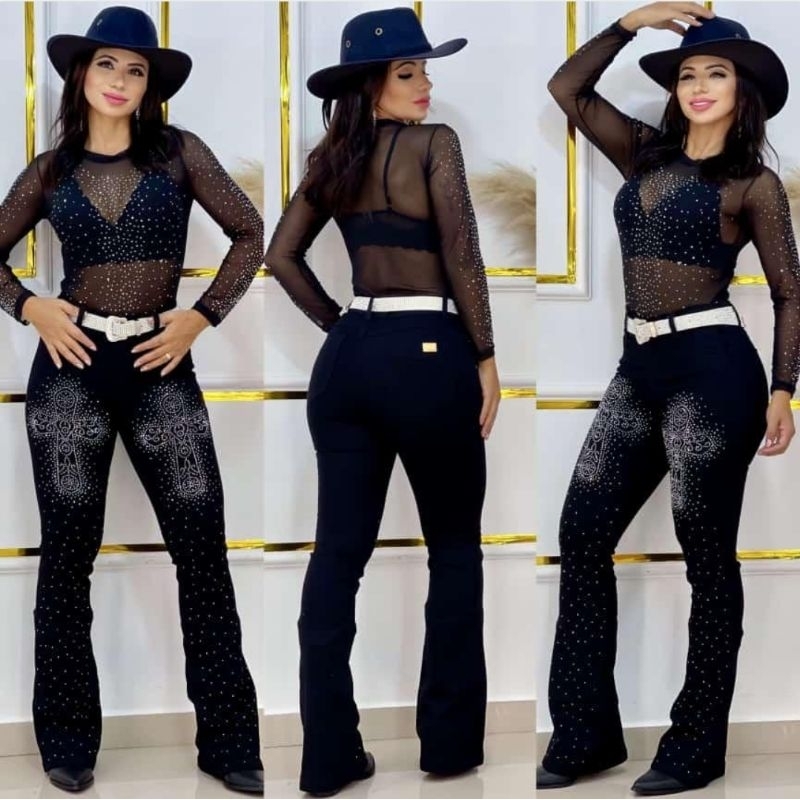 looks calça preta com jaqueta de couro