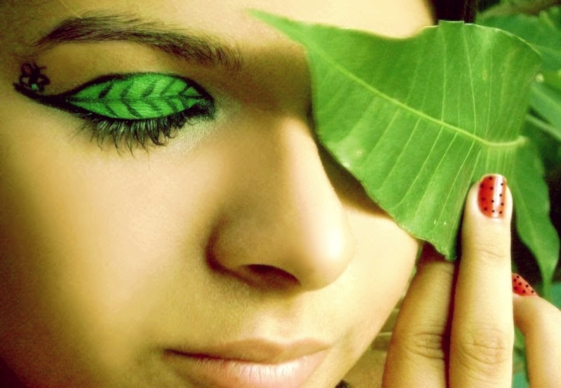 maquiagem olho verde e amarelo
