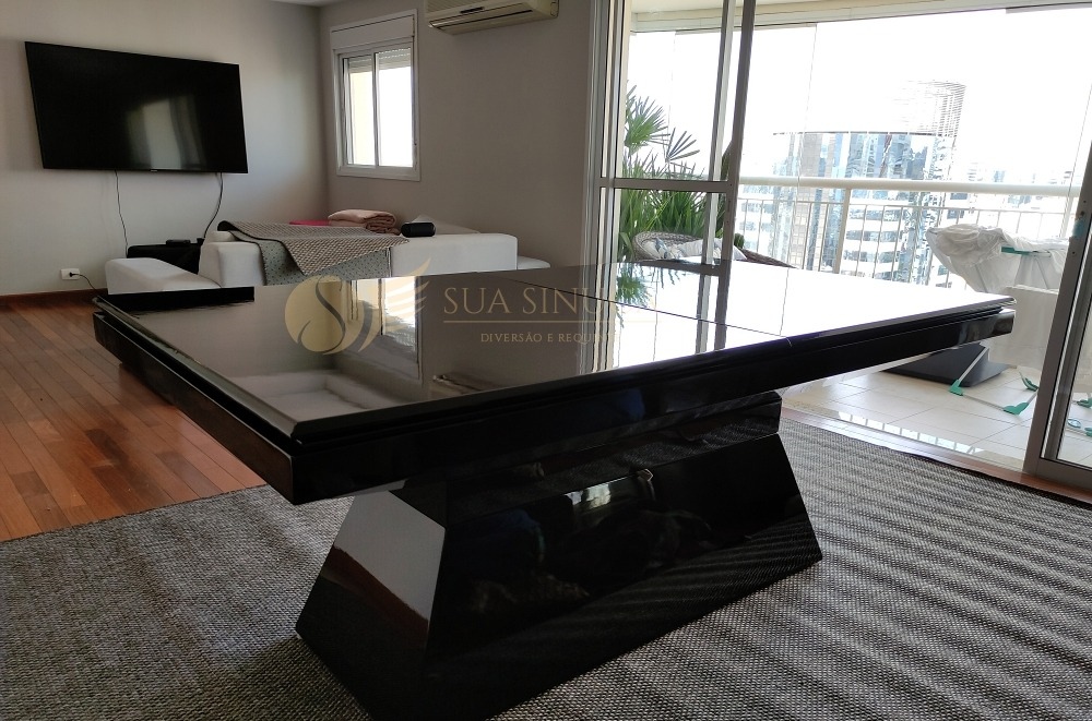 mesa de jantar e bilhar