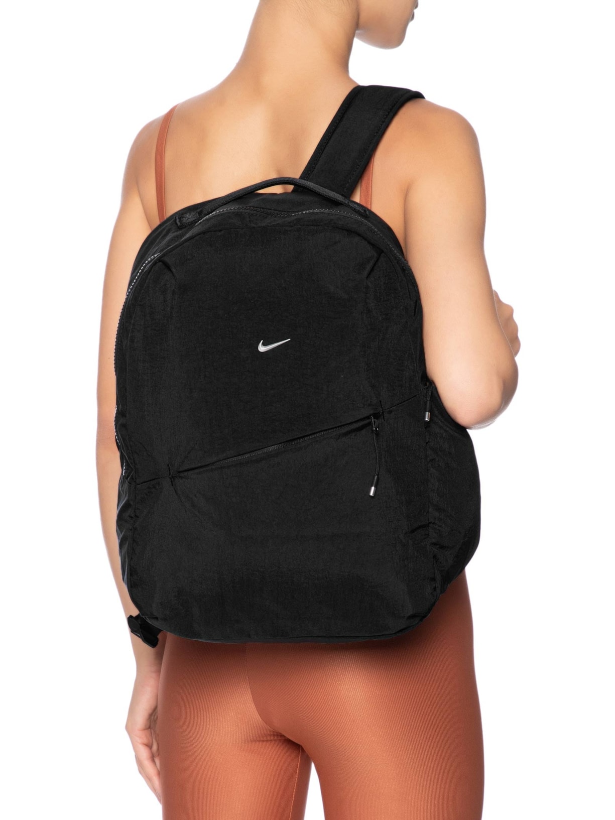 Mochila Nike feminina looks