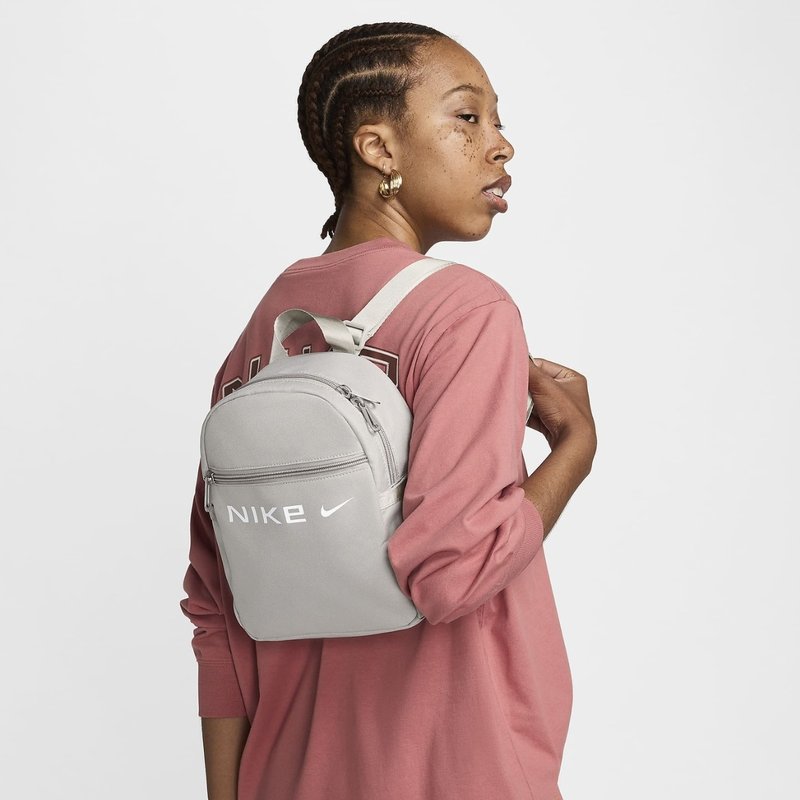 Mochila Nike athleisure