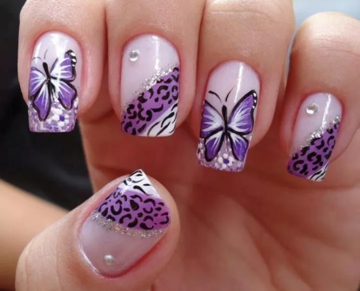 unha de gel stiletto