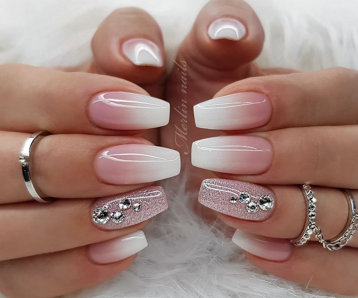 unha de gel simples