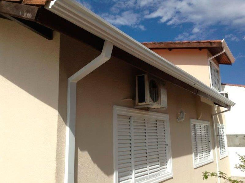 calhas de aço galvanizado