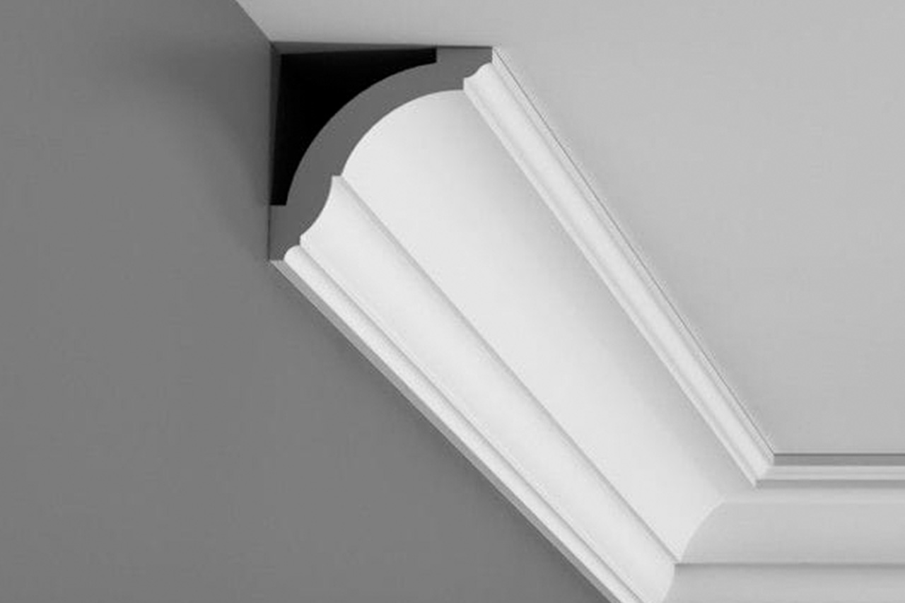 moldura de gesso invertida