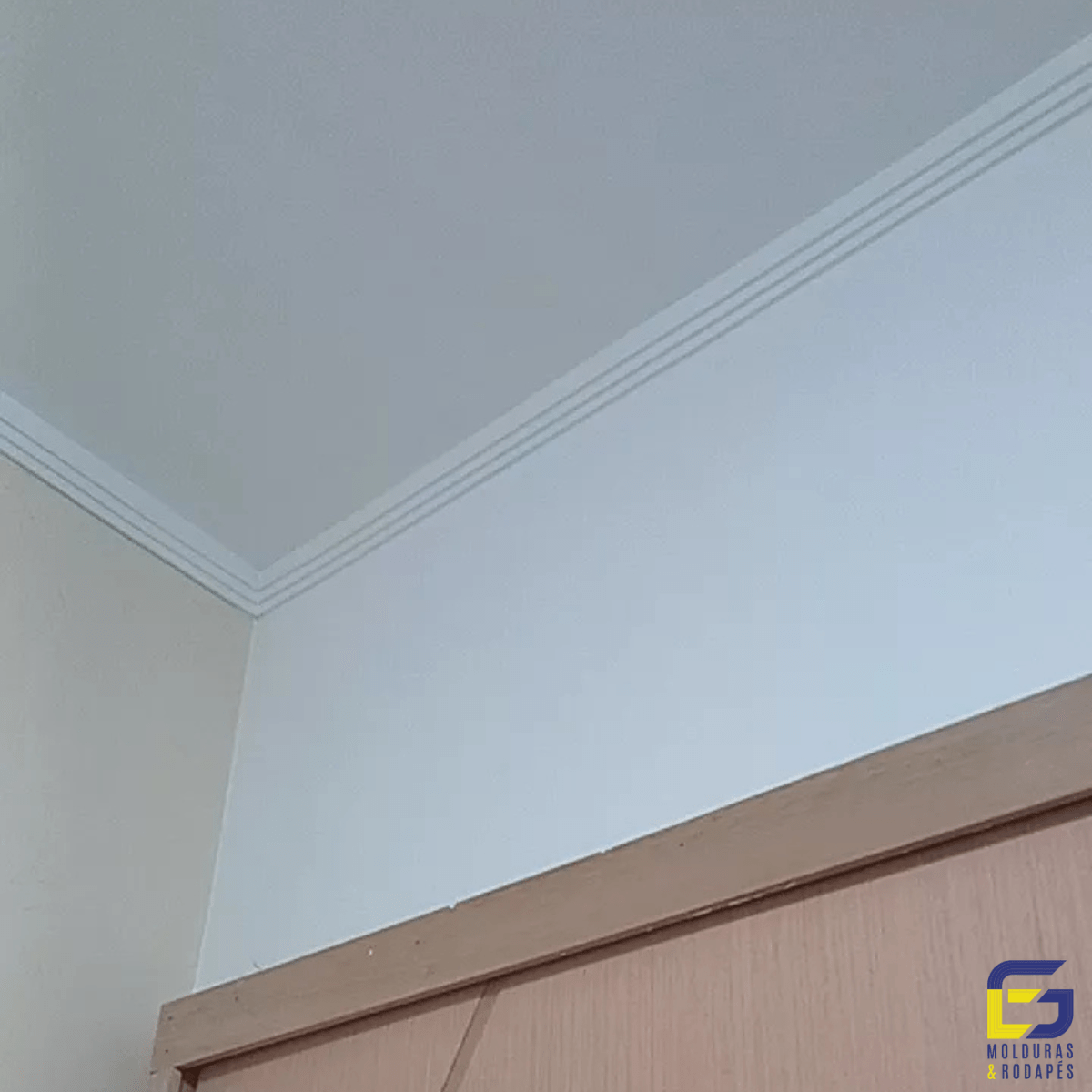 moldura de gesso com LED