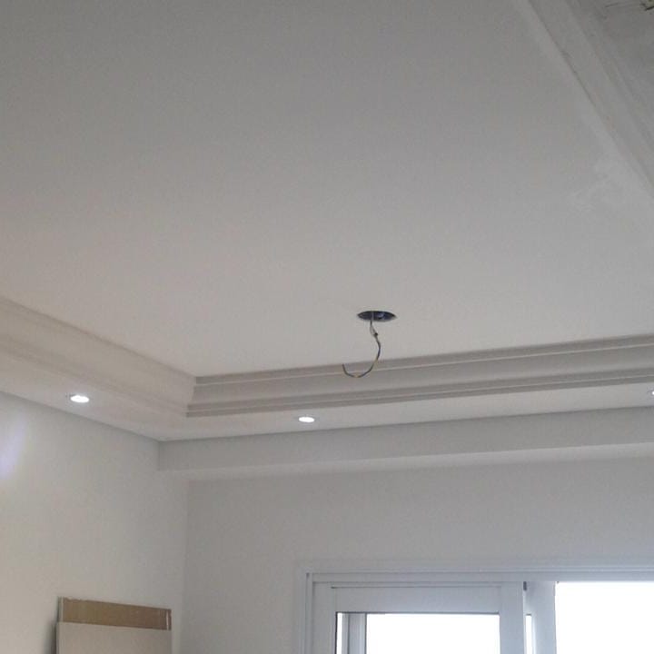 moldura de gesso para quarto