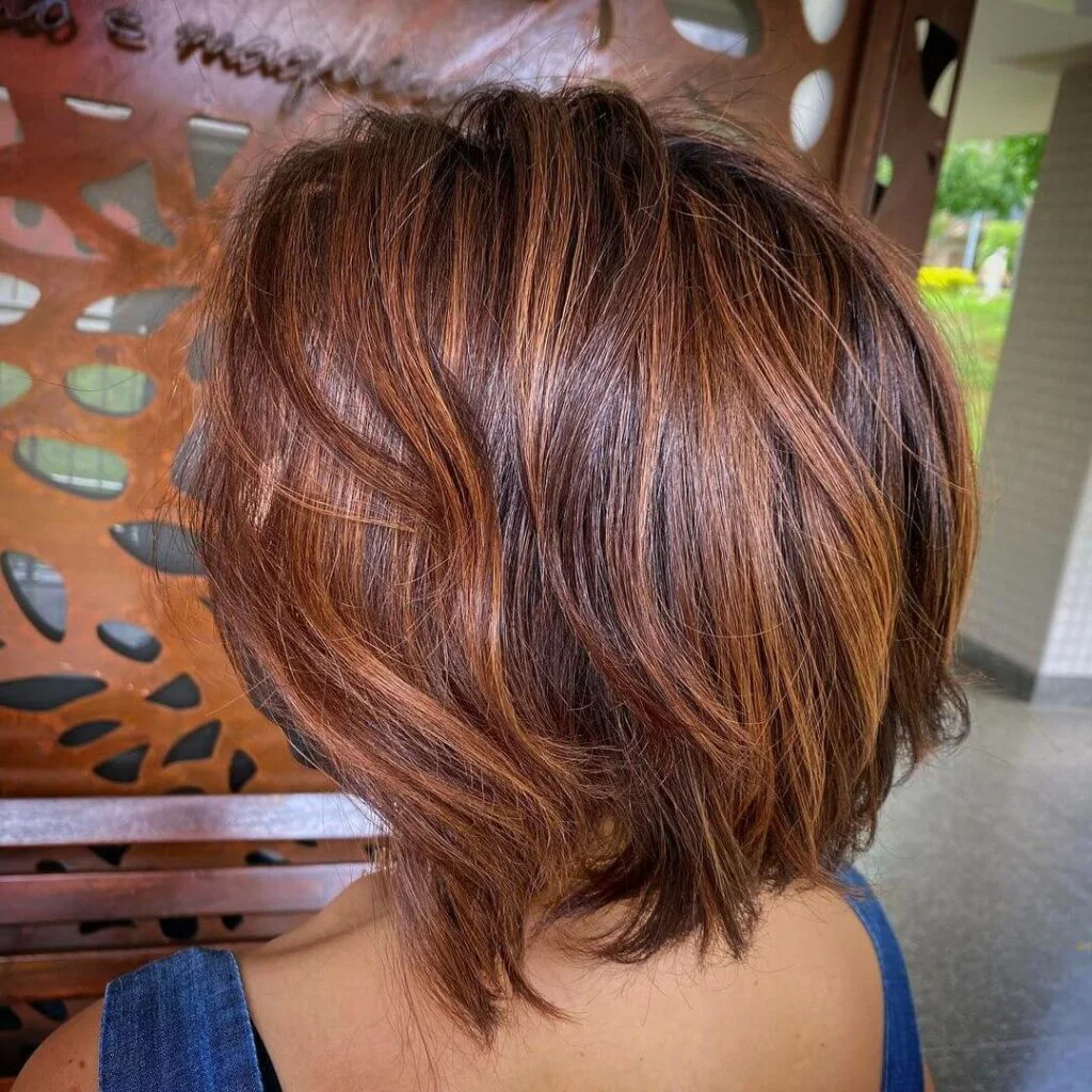 corte chanel morena iluminada liso