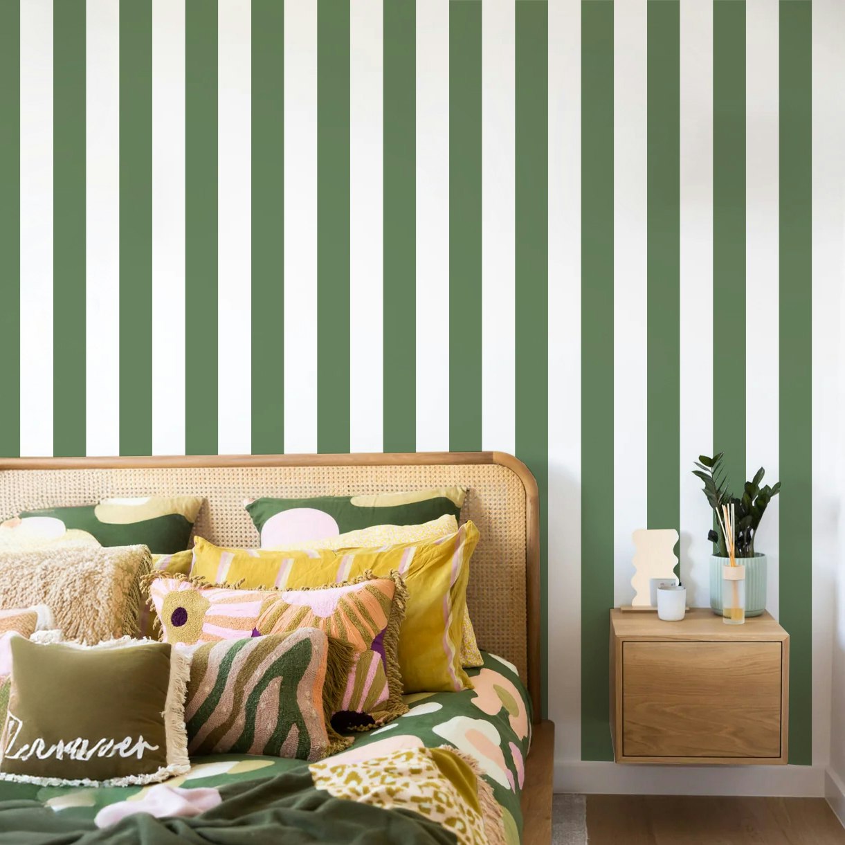 papel de parede listrado verde militar