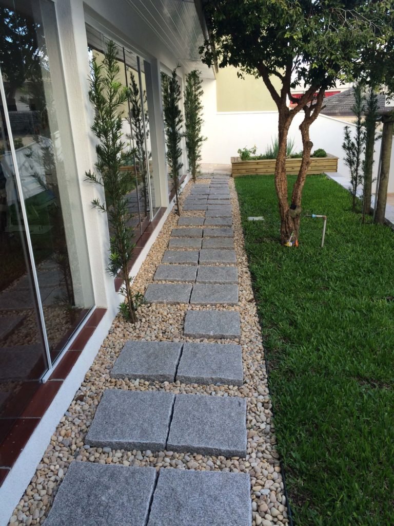 pedra para calçada preço m2