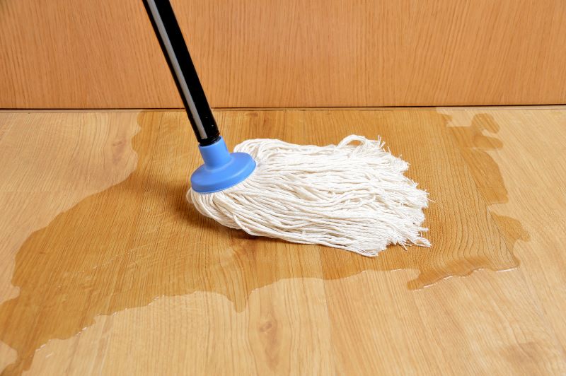 piso vinílico em banheiro pode molhar