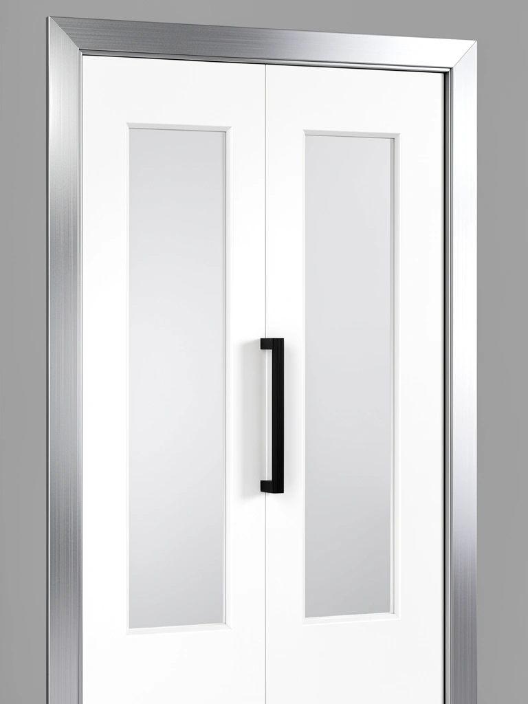 Porta branca com dois vidros retangulares, puxador vertical preto e moldura de alumínio escovado, iluminação uniforme sobre fundo cinza neutro.
