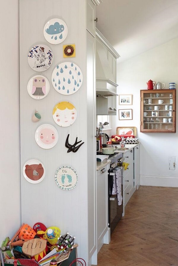 pratos artesanais na decoração