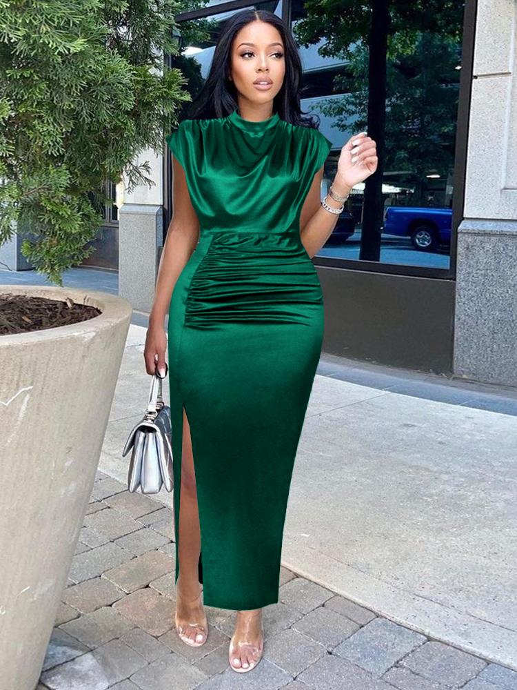 vestido de gala com capa