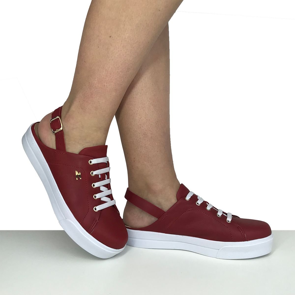 looks com sapato aberto atrás trabalho