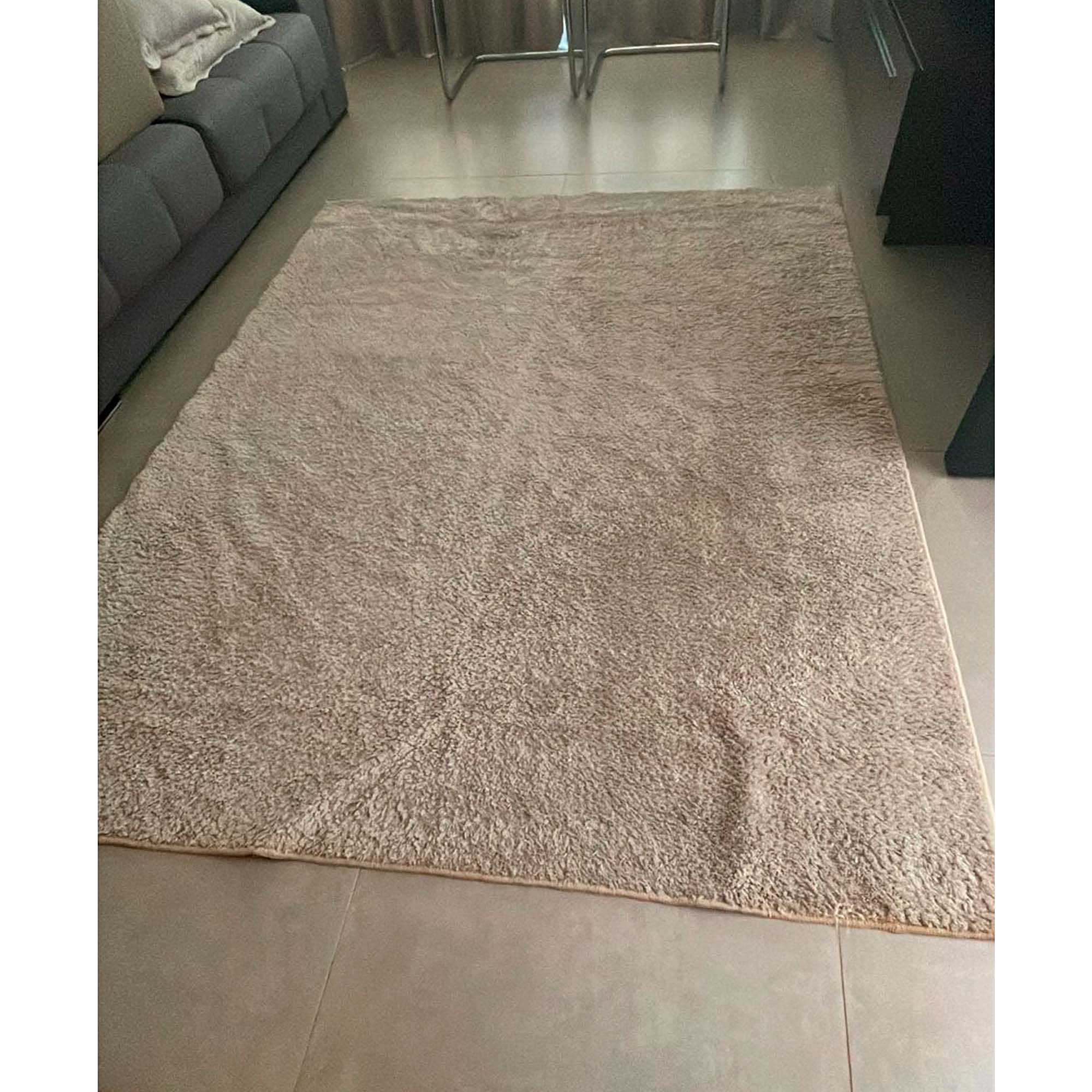 tapete bege quarto
