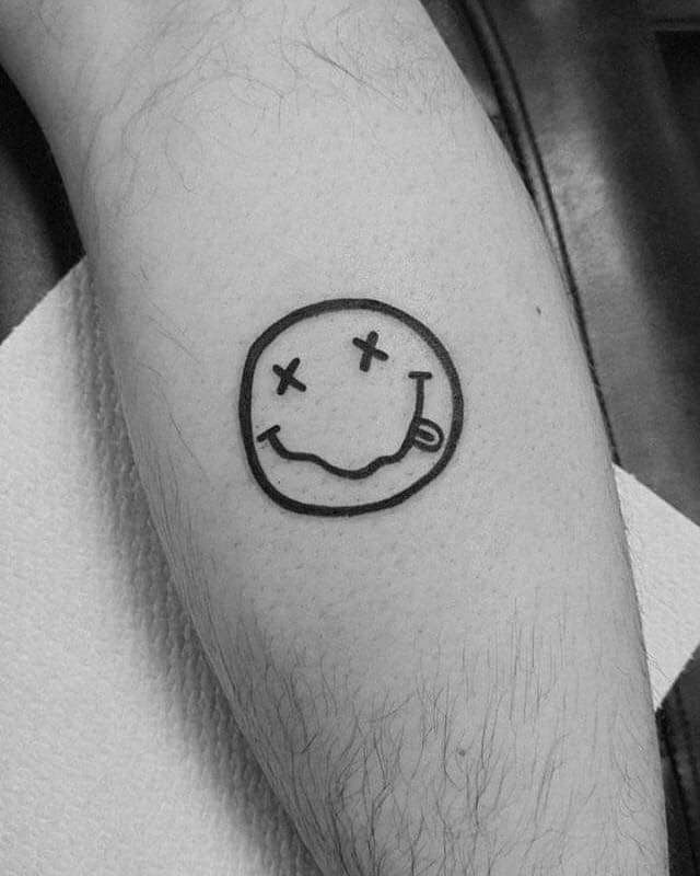 tatuagem pequena masculina com significado