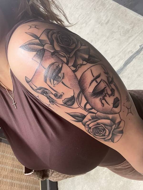tatuagem palhaço chora ri depois
